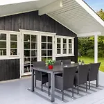 Tolke - 29km From The Sea By Interhome *
